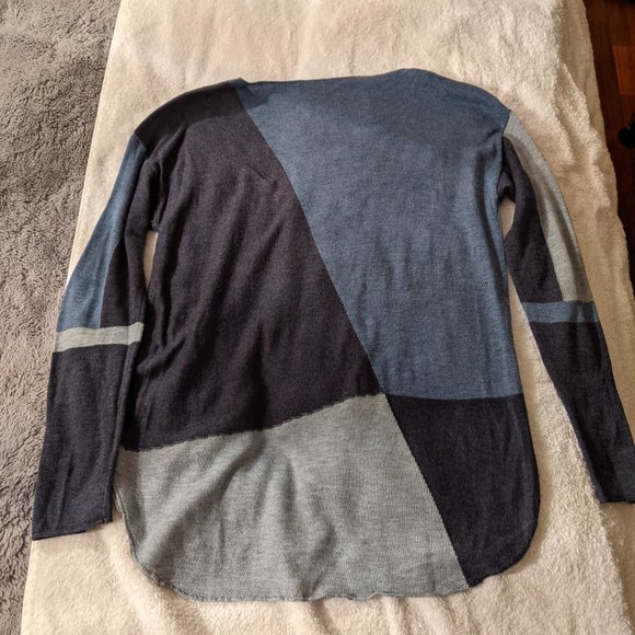 INC International Concepts Casual Geometric Sweater Size Small - Picture 2 of 5
